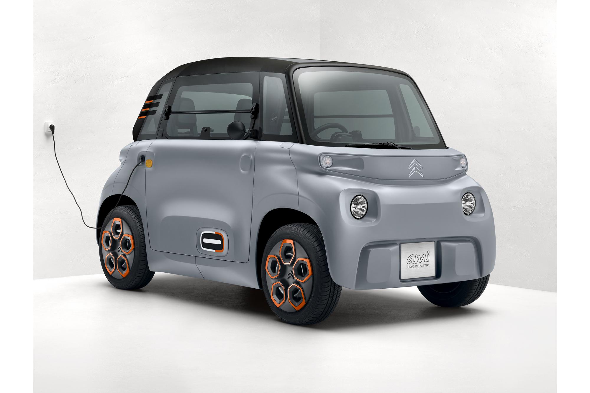 Το Citroën AMI είναι ένα ηλεκτρικό αυτοκίνητο που κοστίζει €20 το μήνα